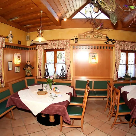 Zajazd Gaestehaus Thomahan Friesach (Styria)