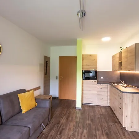 Penzion Gaestehaus Thomahan Friesach (Styria)