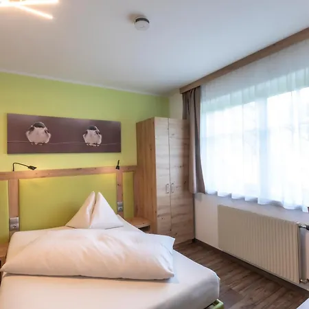 Gaestehaus Thomahan Penzion Friesach (Styria)